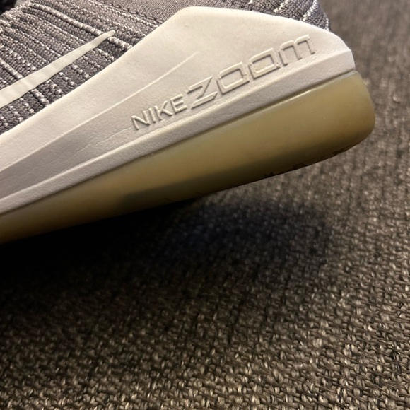 Nike Zoom Size 8 1/2 Women - Picture 2 of 3